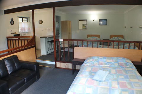 Lake Forbes Motel - Accommodation Sunshine Coast 2