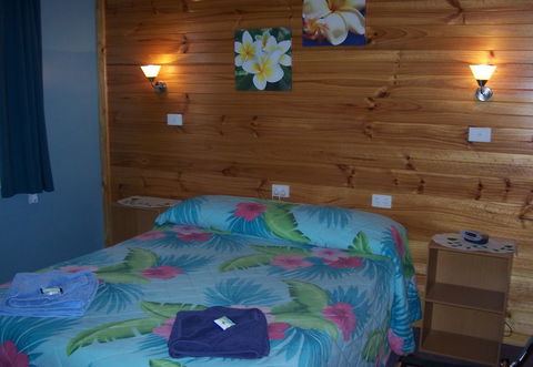 Black Stump Motel - Accommodation Sunshine Coast 3
