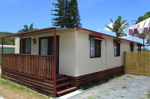 BIG4 Capricorn Palms Holiday Village - Accommodation Sunshine Coast 0