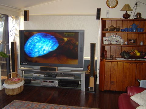 Beachfront Zilzie Holiday Home And Cottage - Accommodation Sunshine Coast 3