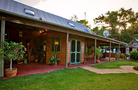 Rainforest Ranch - Accommodation Sunshine Coast 4