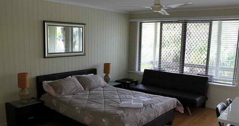 Sanctuary Lakes Fauna Retreat - Accommodation Sunshine Coast 4