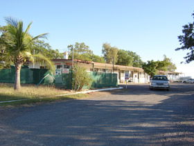Rest Easi Motel - Accommodation Sunshine Coast 2