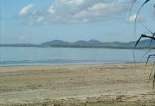Beachfront Locations - Accommodation Sunshine Coast 3