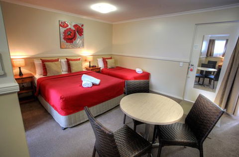 Apple And Grape Motel - Accommodation Sunshine Coast 3