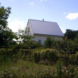 Briar Rose Cottages - Accommodation Sunshine Coast 0