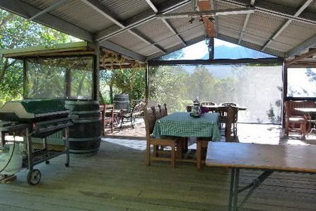 Tuckeroo Cottages And Gardens - Accommodation Sunshine Coast 1