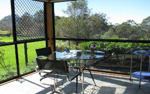 Eagles Rest Retreat - Accommodation Sunshine Coast 2