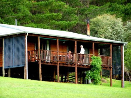 Hawke Brook Chalets - Accommodation Sunshine Coast 1