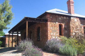 York Cottages - Accommodation Sunshine Coast 1