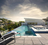 Oaks Gateway on Palmer - Accommodation Sunshine Coast