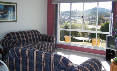 Cedar Lodge Holiday Units - Accommodation Sunshine Coast 1