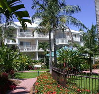 Australis Cairns Beach Resort - Accommodation Sunshine Coast