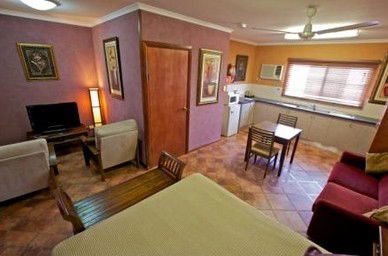 Cairns New Chalon - Accommodation Sunshine Coast 5