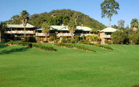 Australis Retreat At Wisemans - Accommodation Sunshine Coast 2