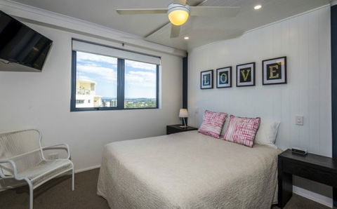 Centrepoint Holiday Apartments Caloundra - Accommodation Sunshine Coast 2