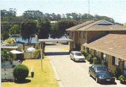 Hybiscus Lodge Motel  Holiday Apartments - Accommodation Sunshine Coast