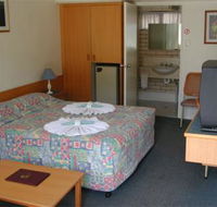 Tropical Gateway Motor Inn - Accommodation Sunshine Coast