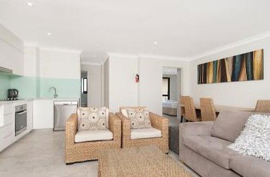 Bayview Beachfront Apartments - Accommodation Sunshine Coast 4