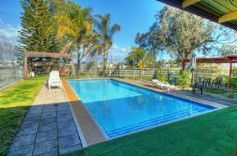 Barclay Gardens Motor Inn - Accommodation Sunshine Coast 2