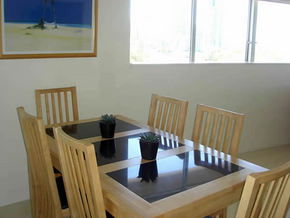 Narrowneck Court - Accommodation Sunshine Coast 2