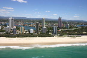 Narrowneck Court - Accommodation Sunshine Coast 3