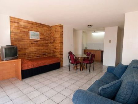 Islander Resort Hotel - Accommodation Sunshine Coast 1