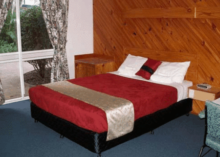 SMART MOTELS BERT HINKLER - Accommodation Sunshine Coast 1