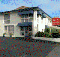 Econo Lodge Hacienda Motel - Accommodation Sunshine Coast