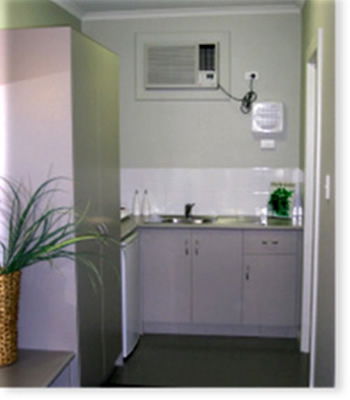 Taft Motor Inn - Accommodation Sunshine Coast 2