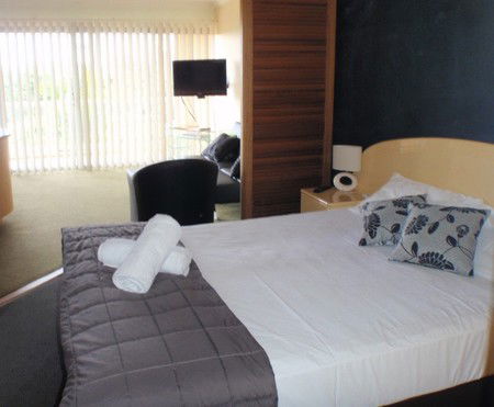 Rays Resort Apartments - Accommodation Sunshine Coast 3
