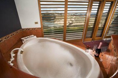 Eagle View Escape - Accommodation Sunshine Coast 0