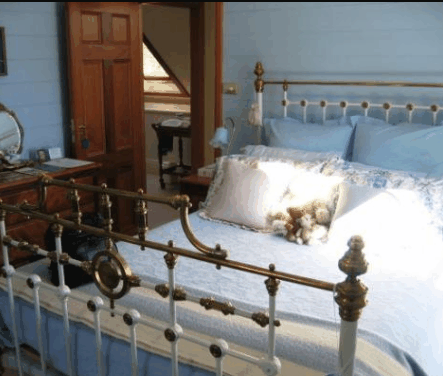 Millhouse On The Bridge - Accommodation Sunshine Coast 3