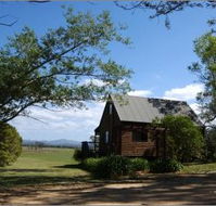 The Knoll - Accommodation Sunshine Coast