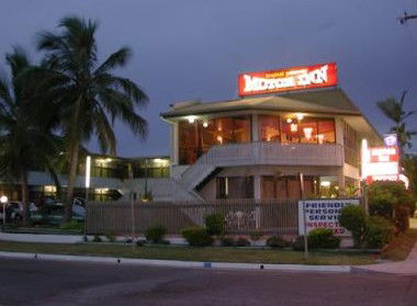 Tropical Gateway Motor Inn - Accommodation Sunshine Coast 3
