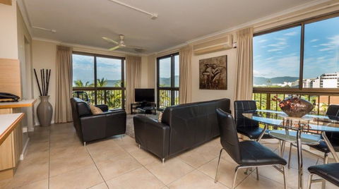 Coral Towers Holiday Apartments - Accommodation Sunshine Coast 5