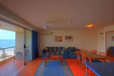 Surfers Beachside Holiday Apartments - Accommodation Sunshine Coast 1