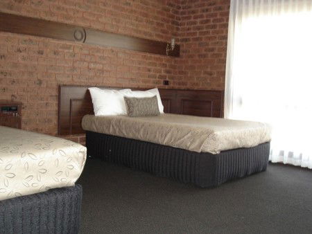 Albury Townhouse - Accommodation Sunshine Coast 4