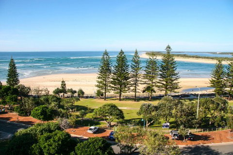 The Waterview Resort - Accommodation Sunshine Coast 0