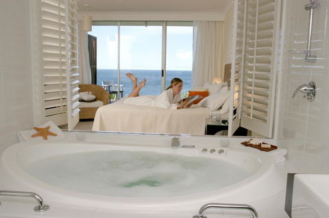 Bannisters - Accommodation Sunshine Coast 1