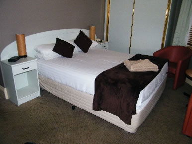 Grand Tasman Hotel - Accommodation Sunshine Coast 1
