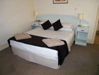 Grand Tasman Hotel - Accommodation Sunshine Coast 3