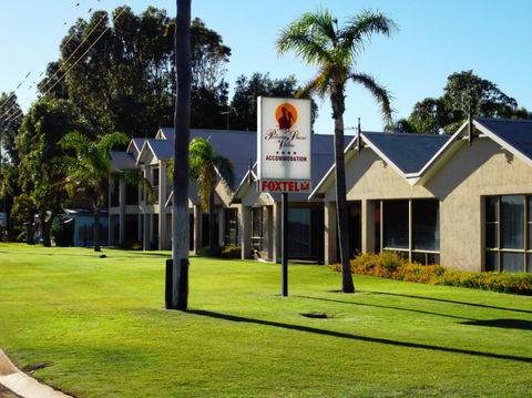 Pelican Shore Villas - Accommodation Sunshine Coast 2