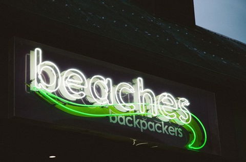 Beaches Backpacker Resort - Accommodation Sunshine Coast 0