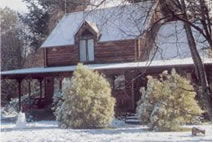 Leura Lodge - Accommodation Sunshine Coast 0