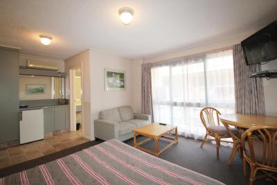 Beaumaris Bay Motel - Accommodation Sunshine Coast 5