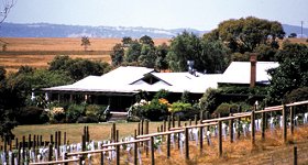 Lancemore Hill - Accommodation Sunshine Coast 0