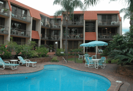 Surfspray Court Holiday Apartments - Accommodation Sunshine Coast