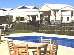 Doherty St Helens Resort - Accommodation Sunshine Coast 2