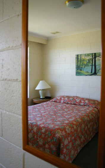 Mulgrave Court Motor Inn - Accommodation Sunshine Coast 1